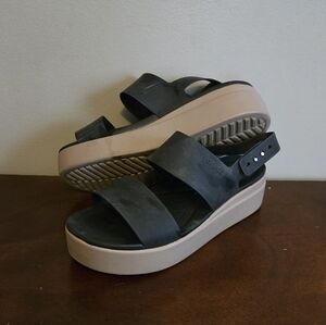 Women's Crocs Lite Ride Platform Sandals